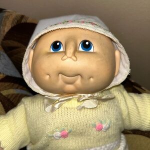 Vintage Cabbage Patch Kids  Blue Eyes Doll